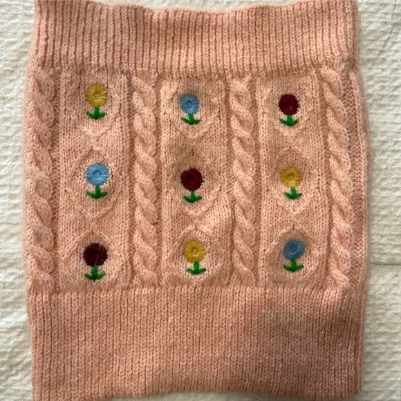 Zara Pink Cardigan and Sweater Set with Floral Embroidery - Picture 3 of 4